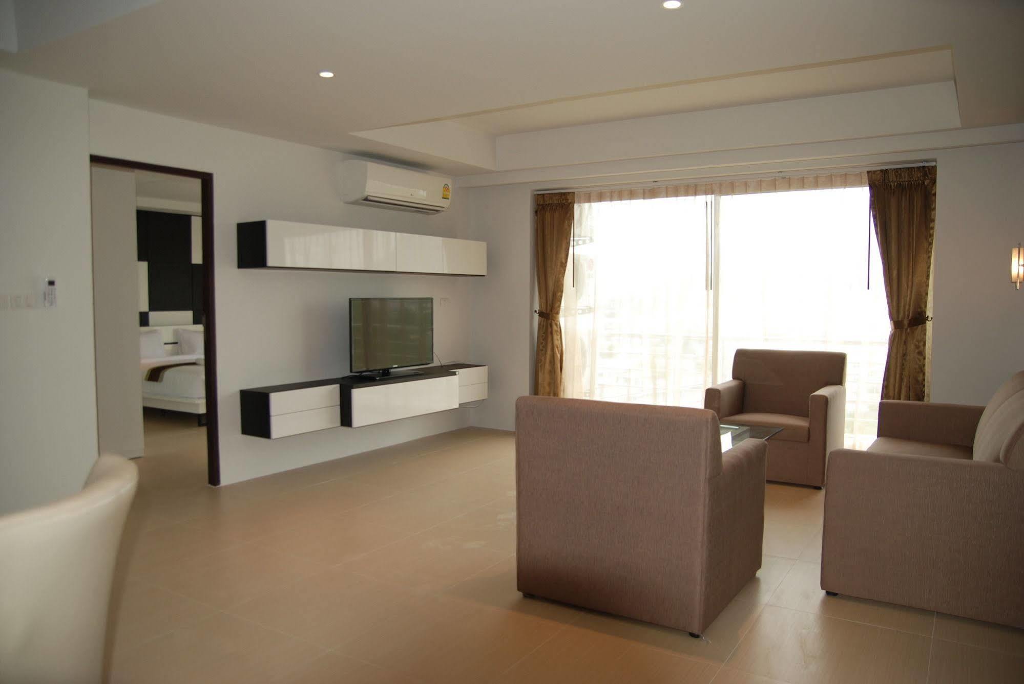 I Am Residence Patong Εξωτερικό φωτογραφία